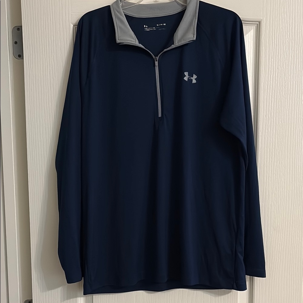 Under Armour Dark Blue and Gray Pullover